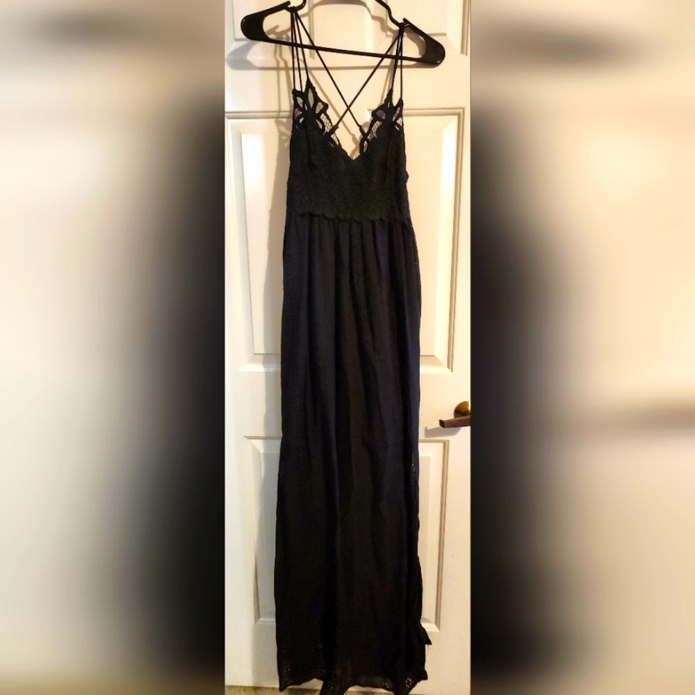Three Bird Nest Black Maxi Dress
